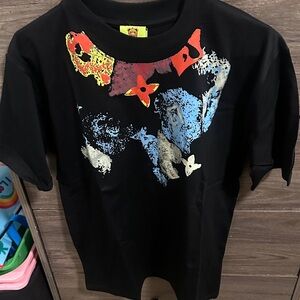 Black Graphic T-Shirt size L